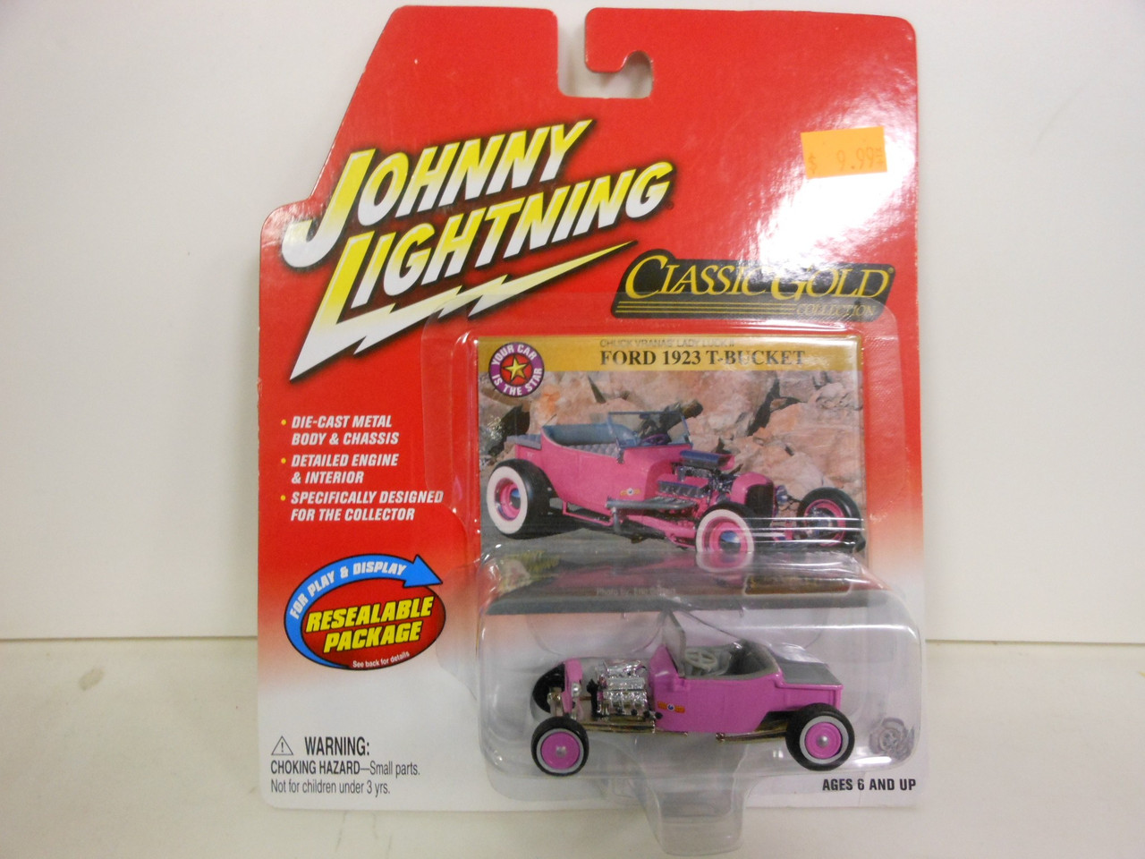 Johnny Lightning - Classic Gold - 1923 - Ford T-Bucket - Pink (1