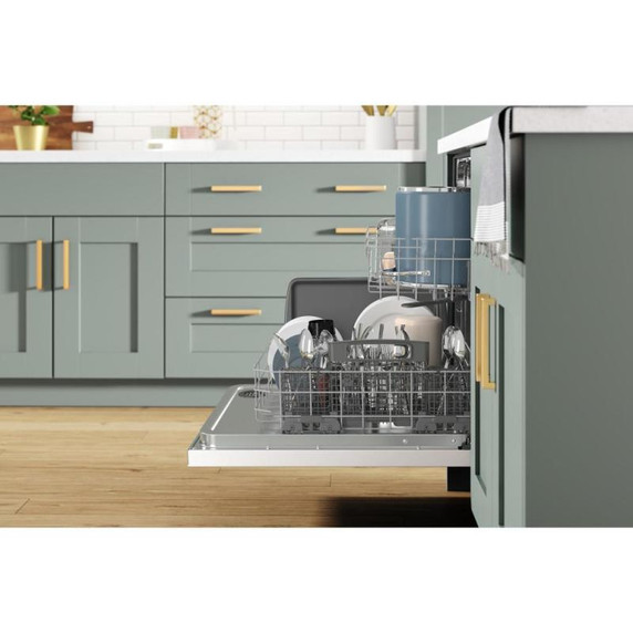 Whirlpool® 24” Dishwasher with AI Intelligent Wash and Tall Top Rack WDT740SALW