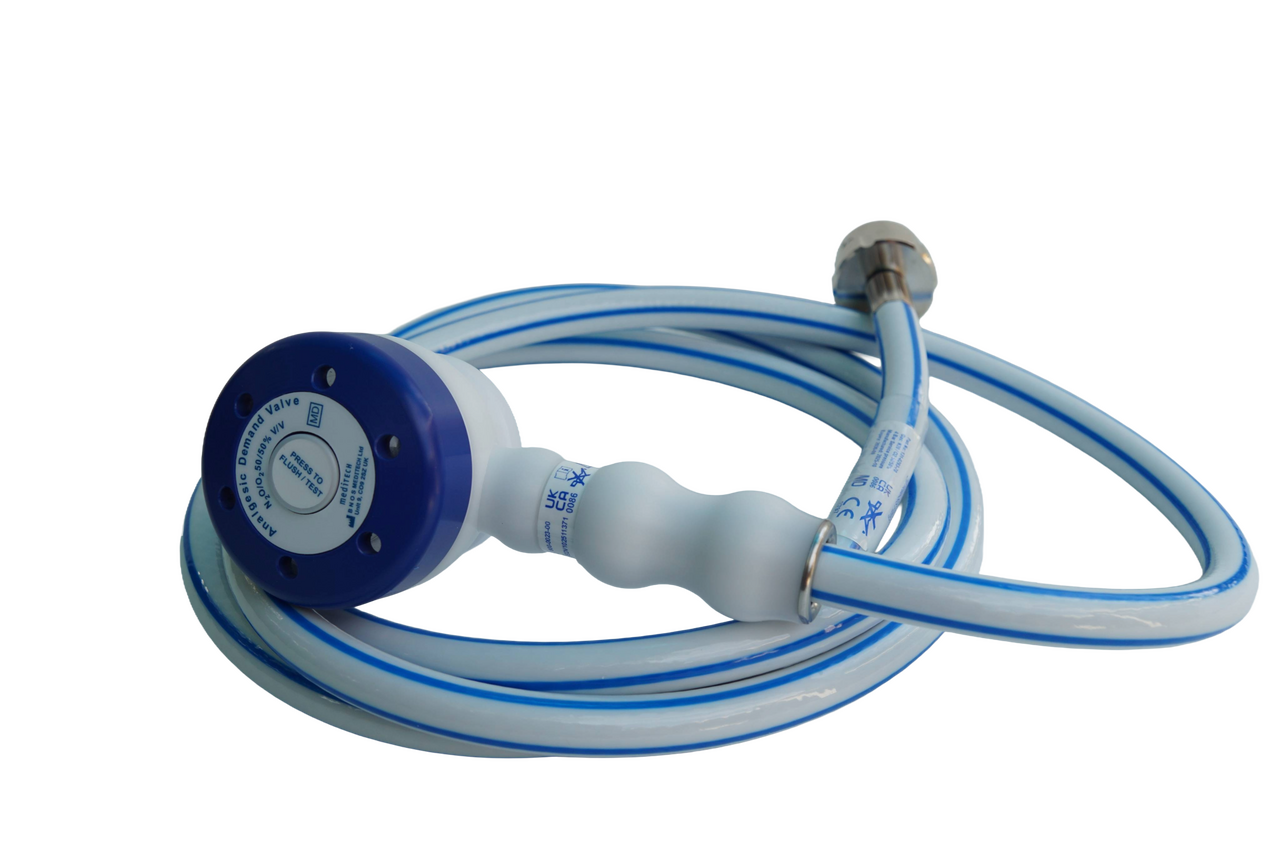 Analgesic (Entonox)  Demand Valve with 2m hose and SIS Inlet