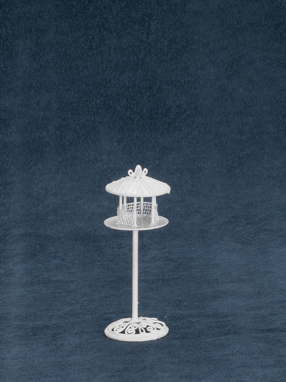 Dollhouse City - Dollhouse Miniatures Bird Feeder - White