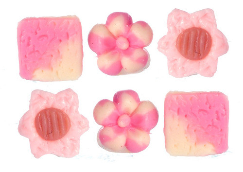 Dollhouse City - Dollhouse Miniatures Strawberry Cookies