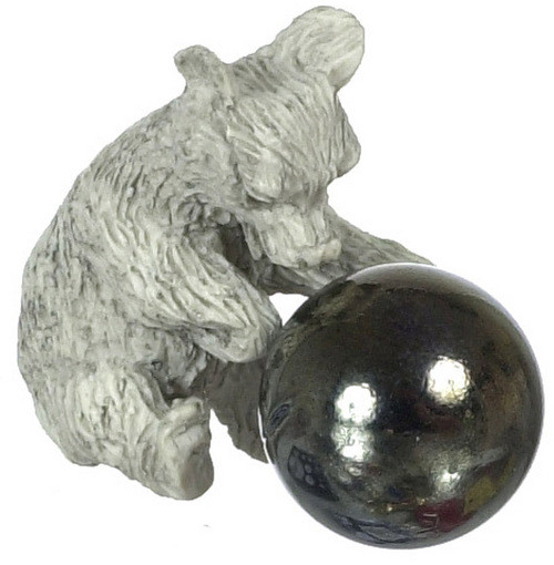 Dollhouse City - Dollhouse Miniatures Stone Bear with Ball Set