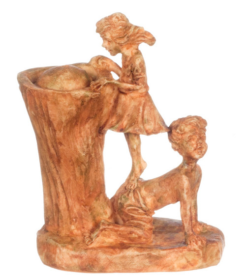 Dollhouse City - Dollhouse Miniatures Drinking Fountain - Aged
