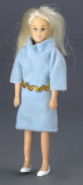 Mother with Outfit - Blonde