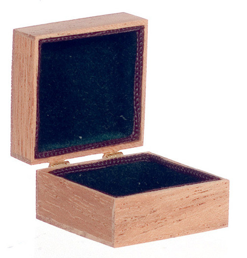 Mahogany Chest - Plain