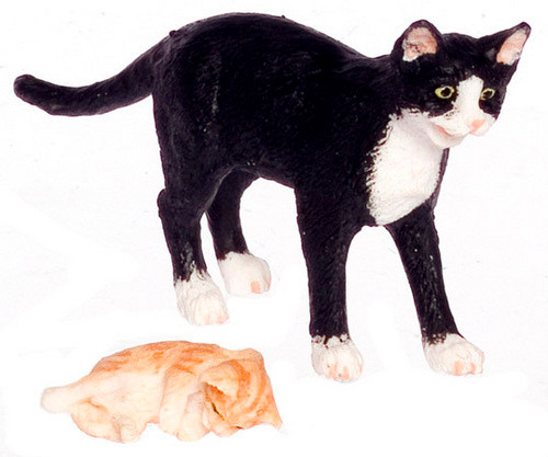 Dollhouse City - Dollhouse Miniatures Mamma Cat and Kittens - Orange