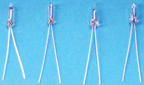Flame Bi-Pin Bulbs Set - Standard