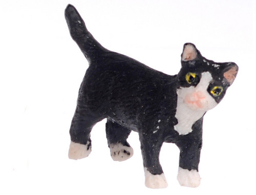 Dollhouse City - Dollhouse Miniatures Kitten Turning Right Sock