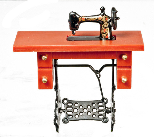 Sewing Machine - Resin/Metal and Brown