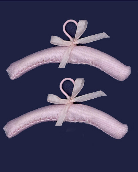 Dollhouse City - Dollhouse Miniatures Hangers Set - Pink