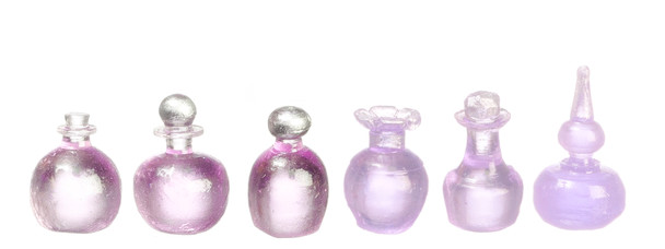Dollhouse City - Dollhouse Miniatures Assorted Bottles Set - Lavender