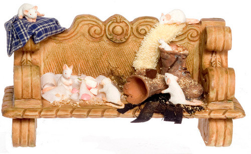 Dollhouse City - Dollhouse Miniatures Mice Hang Out On Bench
