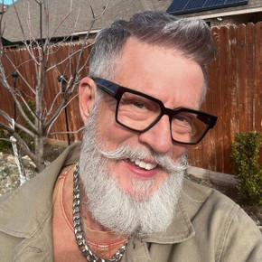 Prótesis capilar para hombre M111XT vista frontal