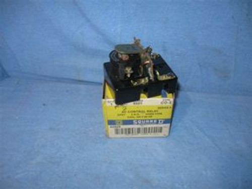 Square D AC Control Relay (8501-CO2) New Surplus