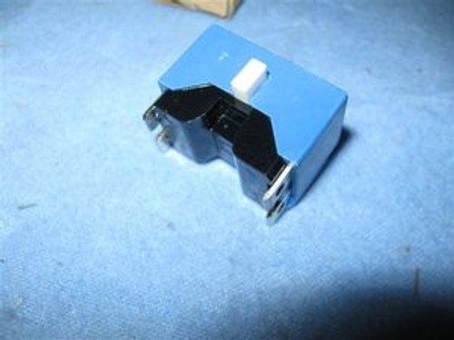 Square D (9007-DO5) Snap Switch , New