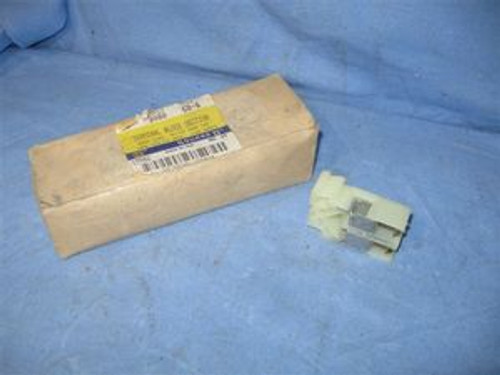 Square D  (9080-GD6) terminal Block Section, New Surplus