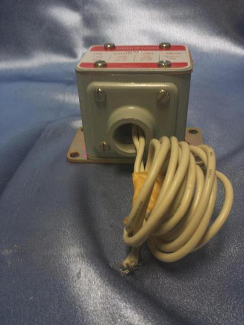 General Electric (CR115A56) Limit Switch, New