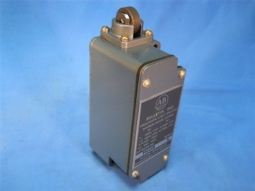 Allen Bradley (802-PASJ218) Precision Limit Switch, New Surplus in Original Box