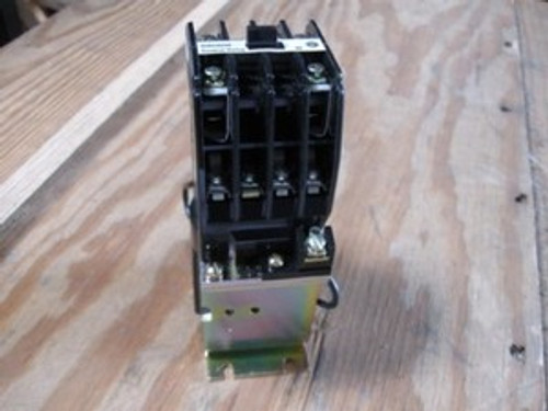 Westinghouse Industrial Control Relay (BFD33S) 6 pole, New Surplus