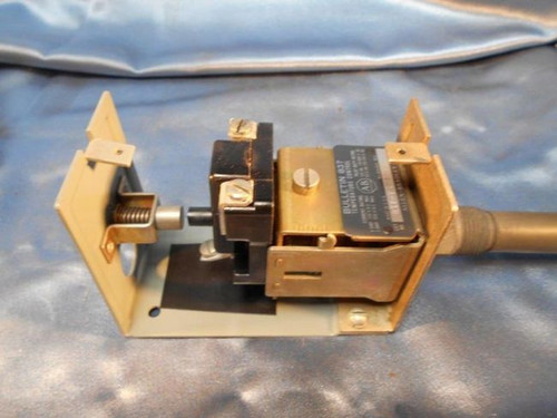 Allen Bradley Bulletin 837 Temperature Switch (837-V3X15A) Used
