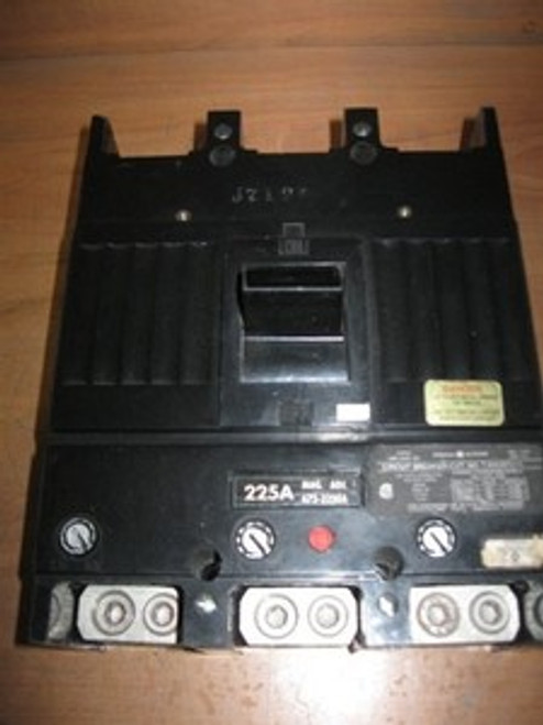 GENERAL ELECTRIC CIRCUIT BREAKER (TJK436F000) USED