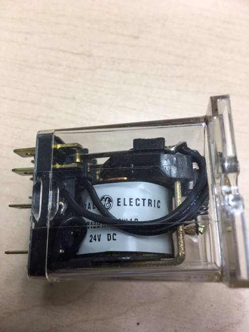 General Electric CR120HH43W10 G.P. Relay 24 V.DC