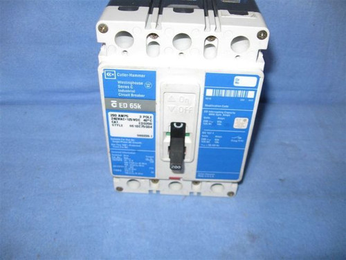 Cutler Hammer (ED3200) Circuit Breaker, Used, Tested.