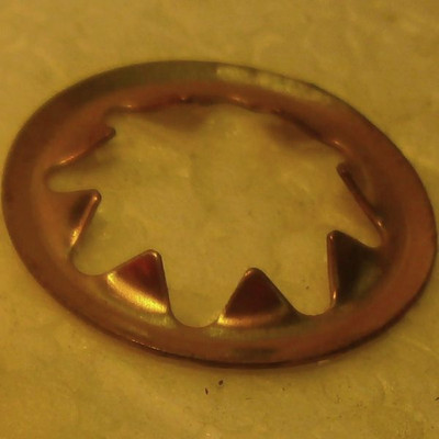 BETA MARINE 200-09797 Lamp Retaining Clip