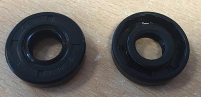 BETA MARINE 207-09351 **This part has been replaced by 207-06494 Lip Seal