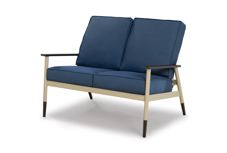 Welles Cushion Two-Seat Loveseat with Welting