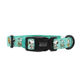 Close-up of Road Tripping Peanuts collar pattern and stitching on neoprene