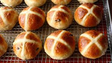 Classic Hot Cross Buns