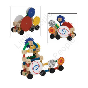 mechanical wooden set can be assembled in different models as shown in the image