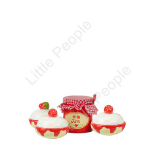 ORANGE TREE Wooden Scone & Jam Set perfect addition to any child's tea party!