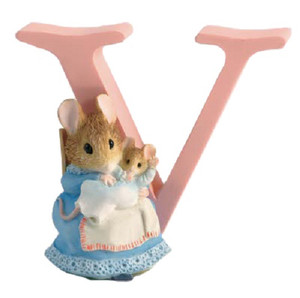 Peter Rabbit Letters - Letter "V" with Mrs Rabbit