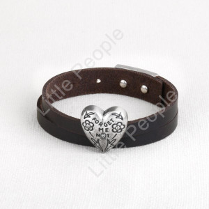 Demdaco Story Heart Bracelet -Forget Me Not Real Leather
By Demdaco