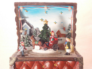 Christmas Chest Scene By Roman