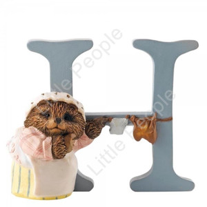 Peter Rabbit Letters - Letter "H" with Mrs Tiggy Winkle