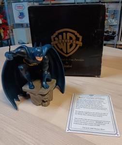 WARNER BROTHERS BATMAN:STATUE Maquette LIMITED EDITION of 1200 DC DIRECT