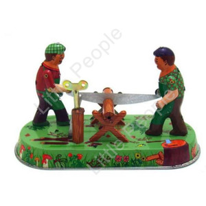 Retro Clockwork Wind Up Tin Toy Collectible