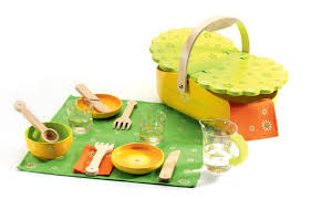Djeco Wooden Picnic Basket Role Play  My Pic Nic: Toys & Games