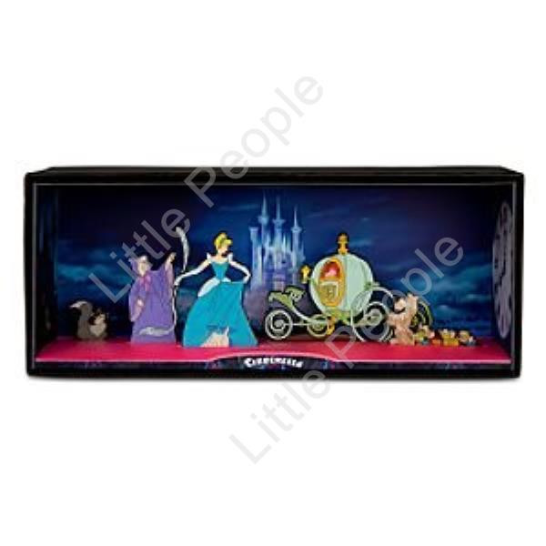 Cinderella Tiny Kingdom 5-piece boxed set of flat figures Rare Retired