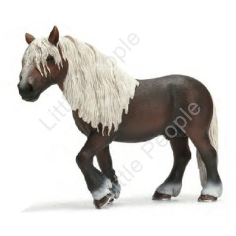 Schleich - NEW 13663 Black Forest Stallion - RETIRED Figurine Retired