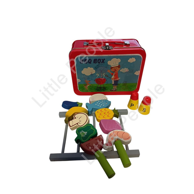 Wooden BBQ set in tin carry case