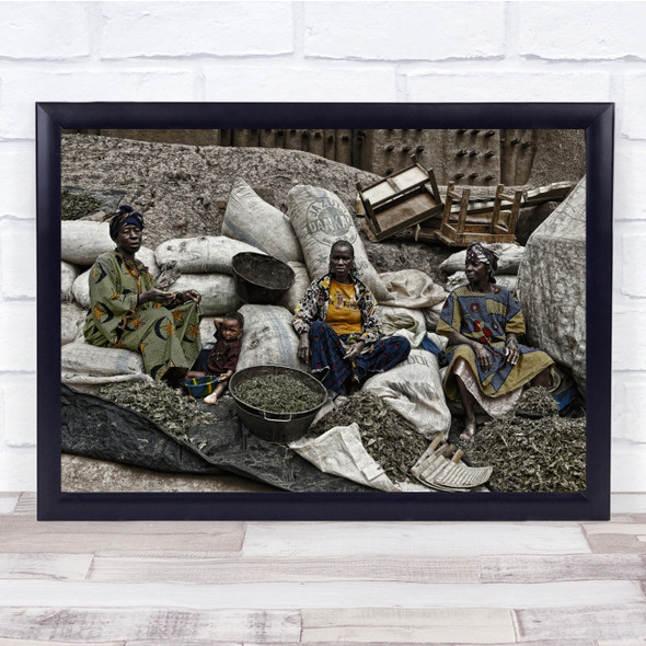 Market Women Mali Documentary Djenne Woman Bags Sit Sitting Wall Art Print