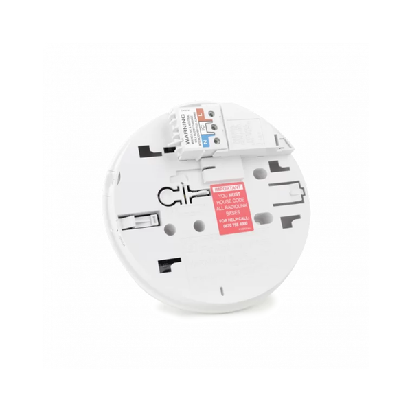 RadioLINK base. 230V with 10 Year+ Rechargeable Back-up. For use with 140RC Series Alarms
