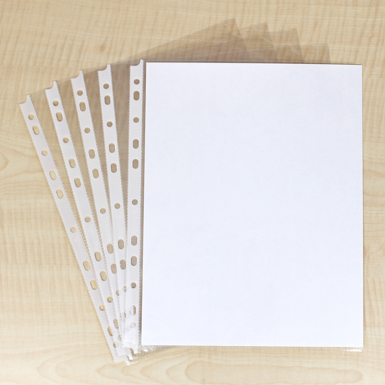 Basics Clear Sheet Protector for 3 Ring Binder, 8.5 inch x 11 inch - 100-Pack