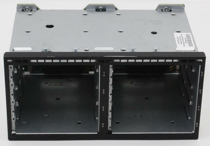 Backplane HP Proliant ML310e G8 8 Baies SFF - 686759-001 - Remis à Neuf