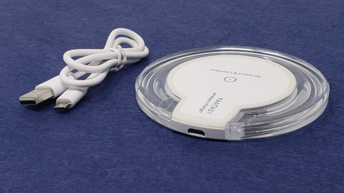 Qi Wireless Charger USB Charging Pad For iPhone X XR Samsung Galaxy S9 + S10 + Qi Wireless Charger USB Charging Pad For iPhone X XR Samsung Galaxy S9 + S10 +