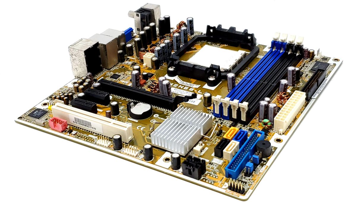 HP KE568-69001 - AMD Narra3-GL8E M2N68-LA rev3.02 Motherboard System Board